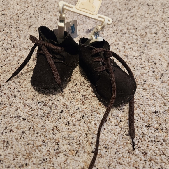 NWT Baby Gap shoes - Picture 2 of 2